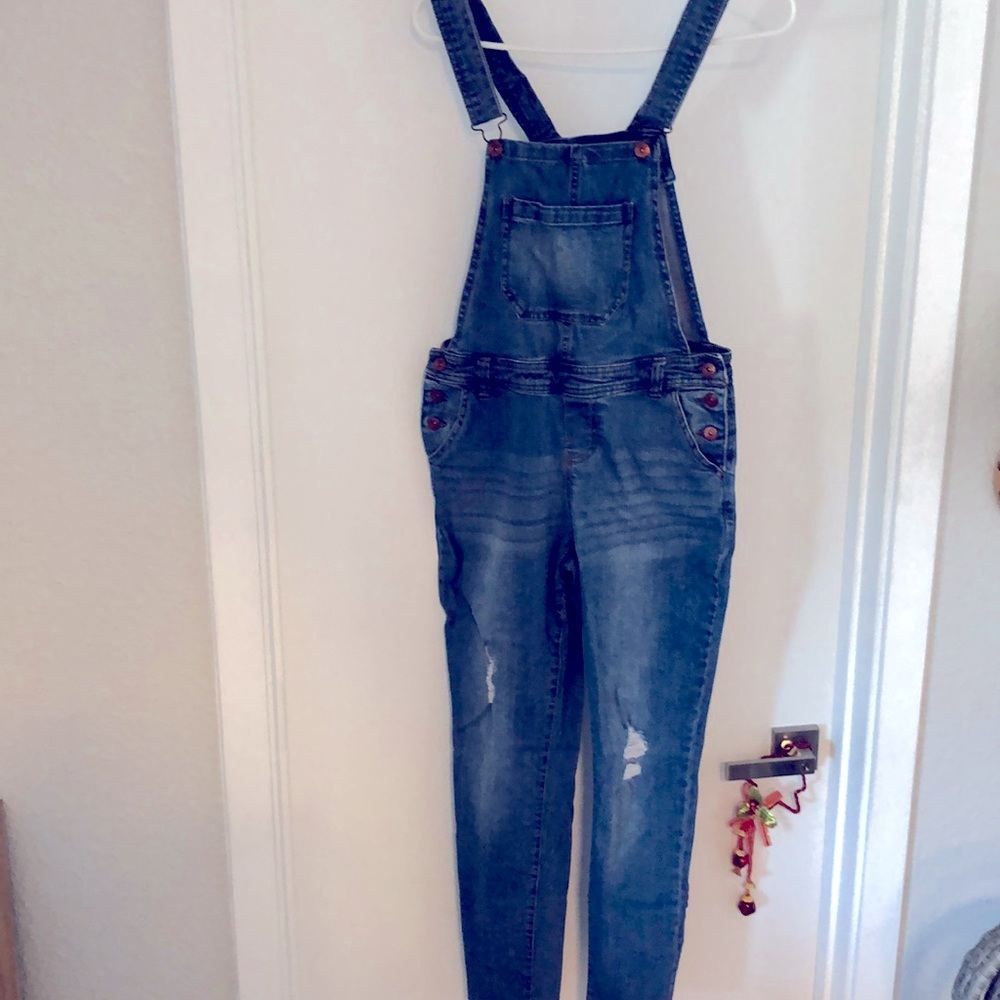 Vanilla Star Denim Distressed Overalls. Medium